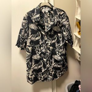 Old Navy Men’s Shirt XL
